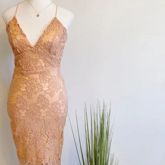 Pink Dress - Picture 2 of 2